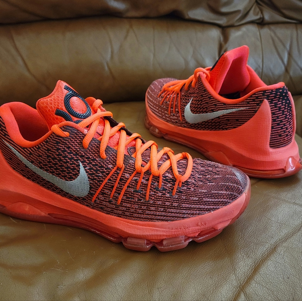 Women's Nike Kd 8 Bright Crimson Size 8.5 Women or 7Y